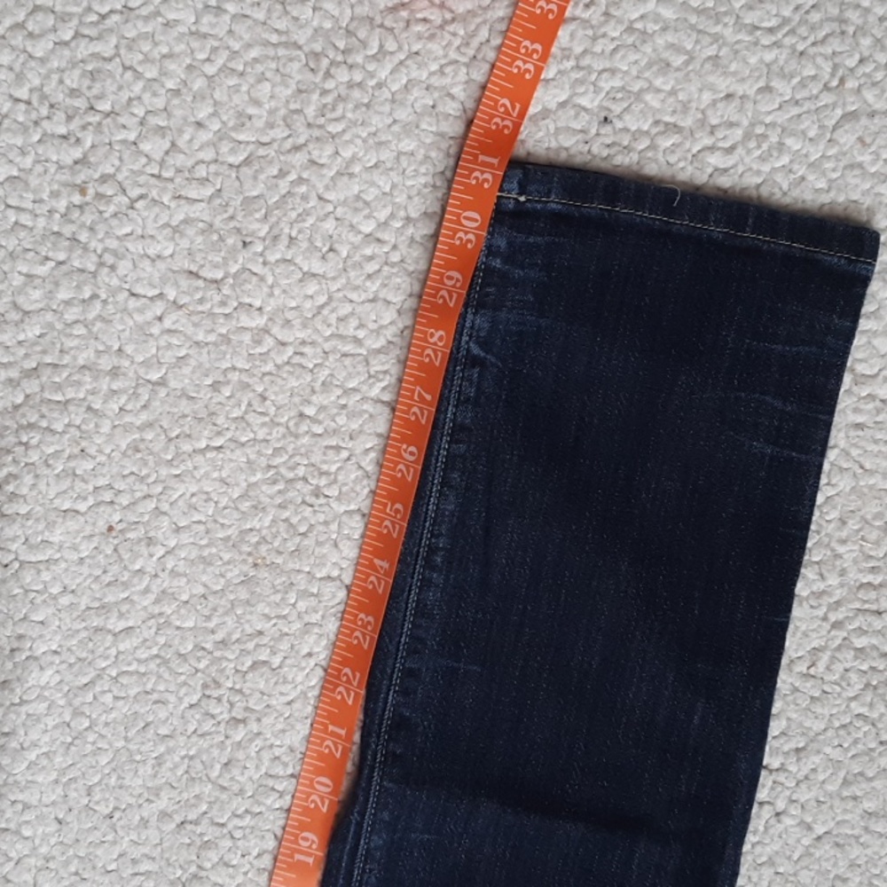 Robin Jeans - Picture 9 of 11